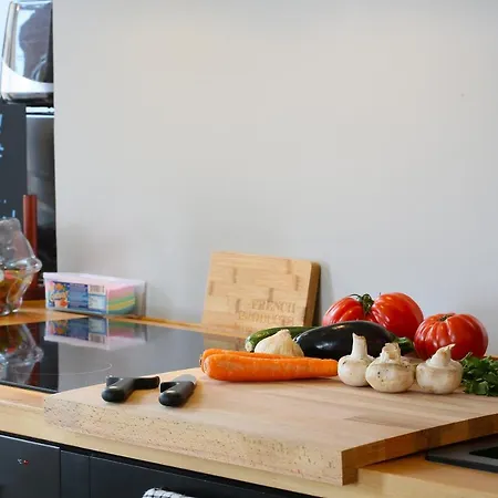 Apartment Expat Renting - Le Houdini - Confort Et Evasion *
